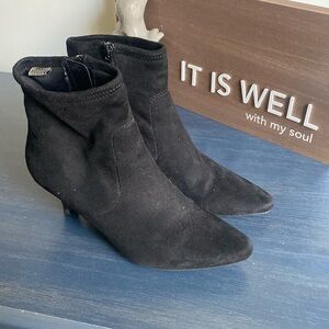 Black Kitten Heel Boots